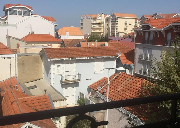 Ξενοδοχείο Villa-lamartine 3*