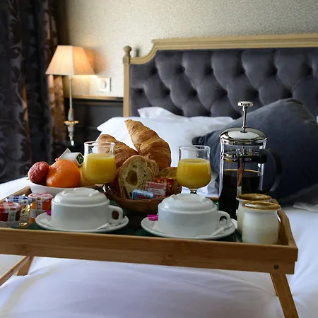 Hotel Villa-lamartine 3*