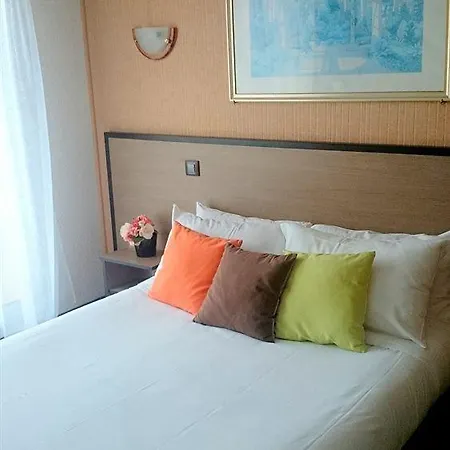 Villa-lamartine Hotel 3*