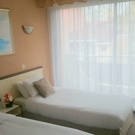 Villa-lamartine Hotel